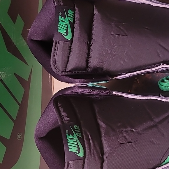 Nike Jordan One high Retro Lucky Green. Worn once.   Men's size 13 - Picture 7 of 16